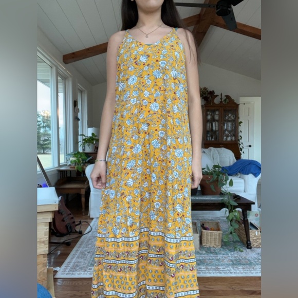 Old Navy Dresses & Skirts - Old Navy Yellow Floral Maxi Dress